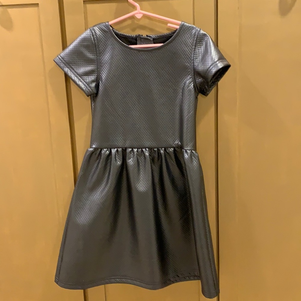 Girl’s Party Dress— Size 8